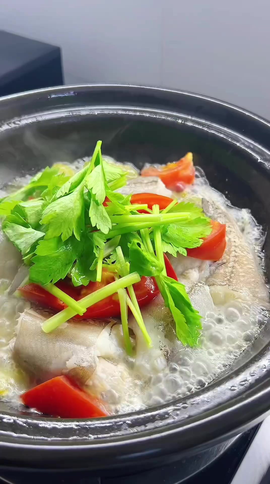 豆腐鱼煮酸菜很好吃，可以试一下