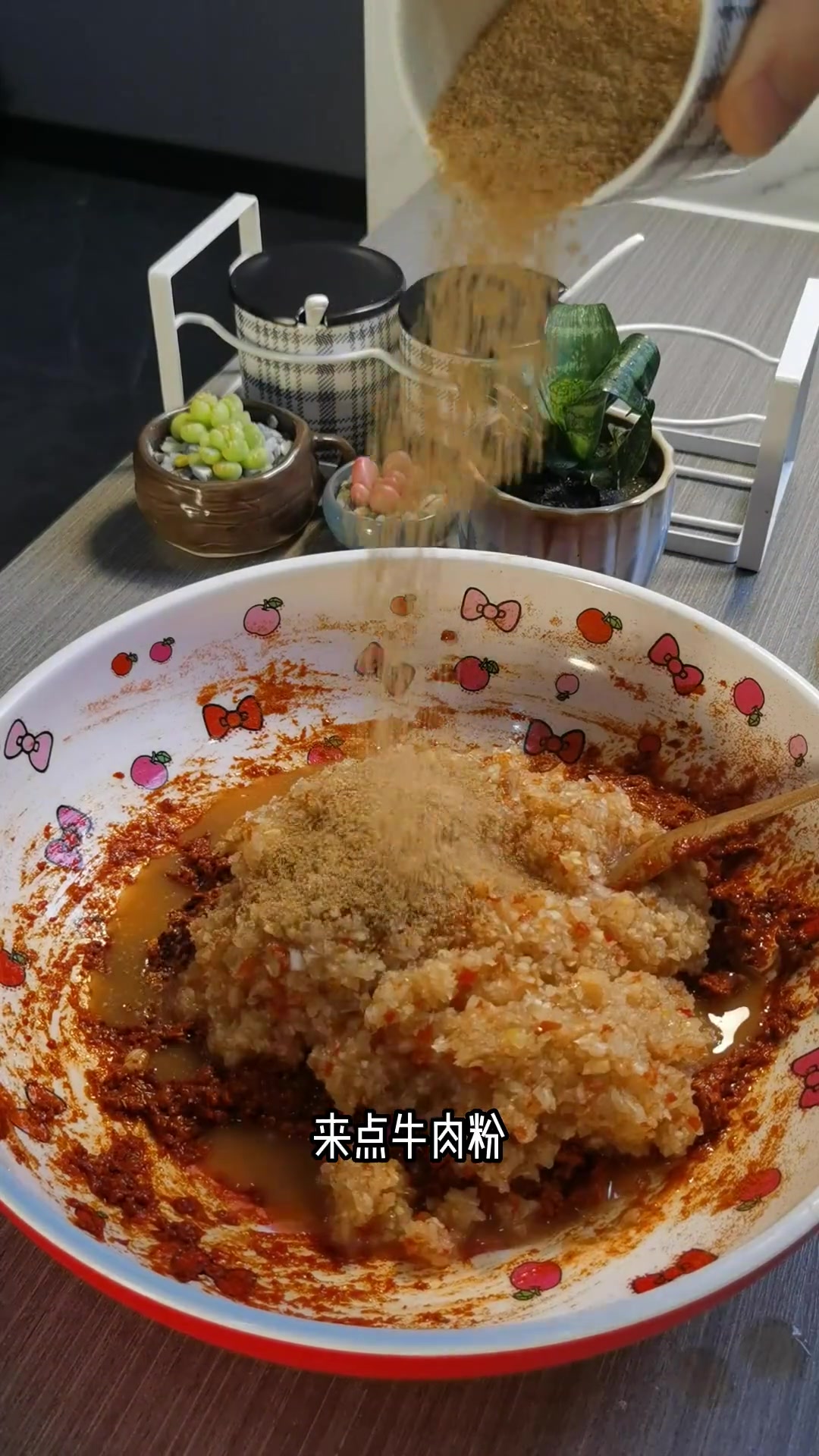 这是一个万能的泡菜酱,拌什么泡菜都可以,学会了,你也可以做出延边特色泡菜啦