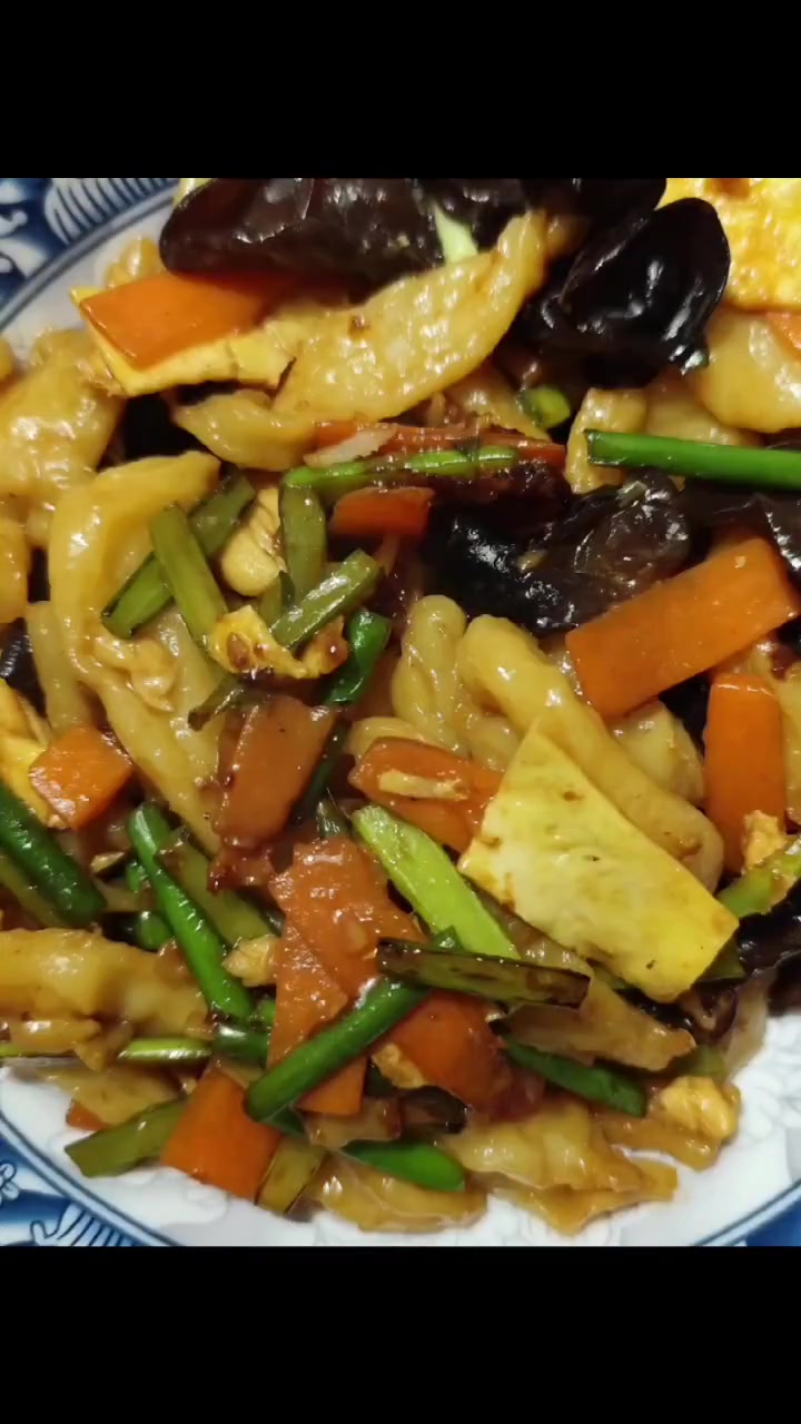 这是我最爱吃的拨鱼儿