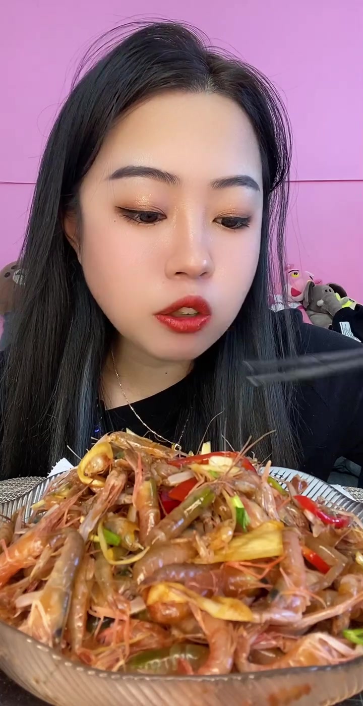 生呛嘎巴虾和花腰子