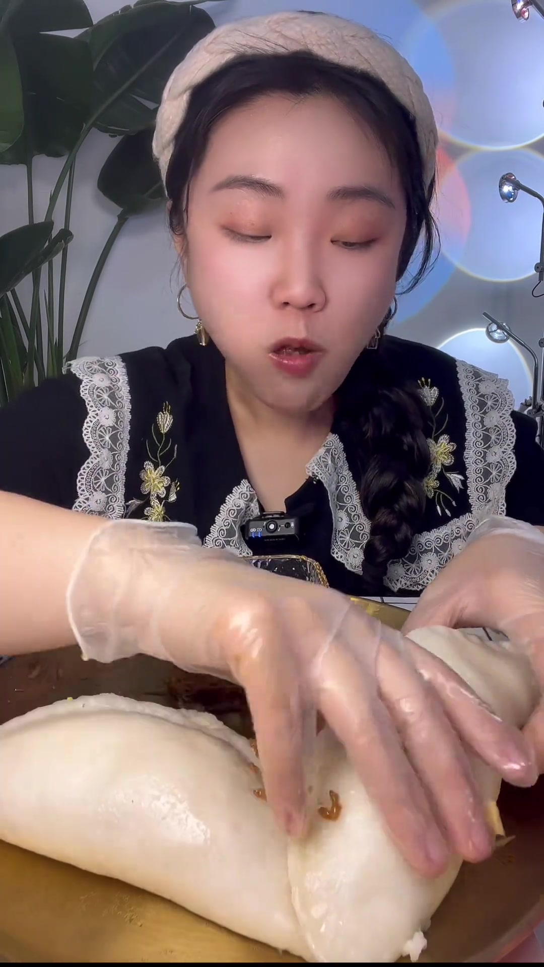 下午好姐妹们,我吃的肉粽雪菜米粿糯米大饺子