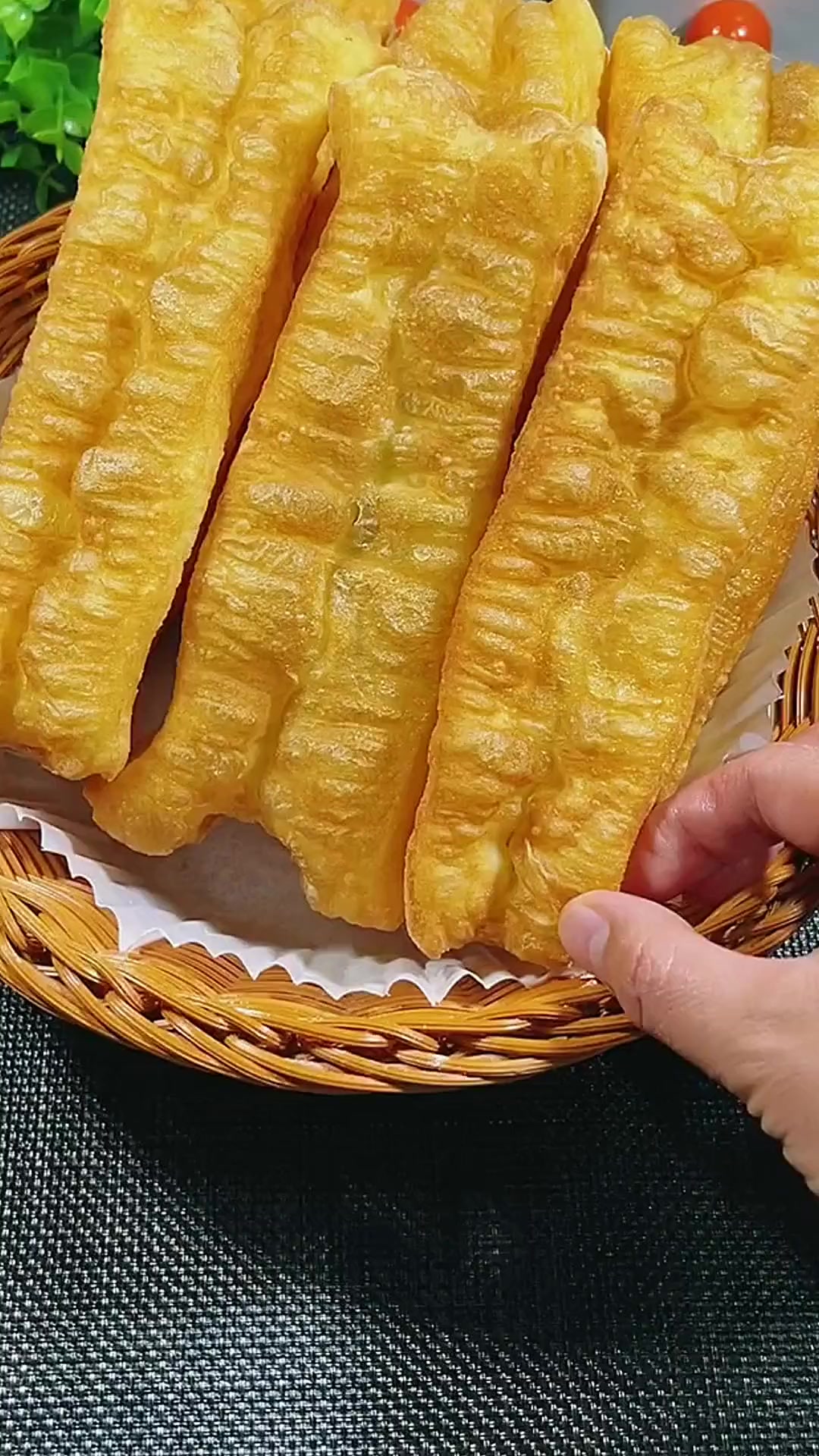 学会做空心酥脆大油条，干净卫生又好吃，无需再买