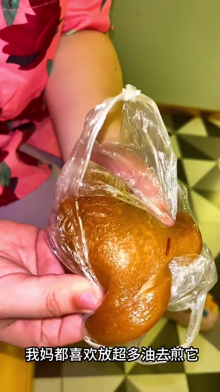 这是谁的童年回忆呀～南宁老式点心沙堆煎年糕必须上榜!糯叽叽久不吃就特别想