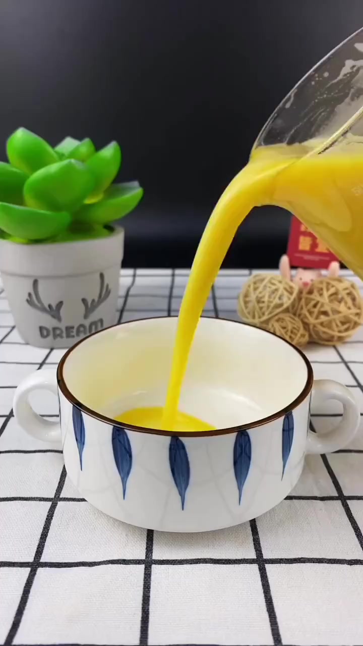 小米养生粥做法,多款搭配加水熬煮超简单!