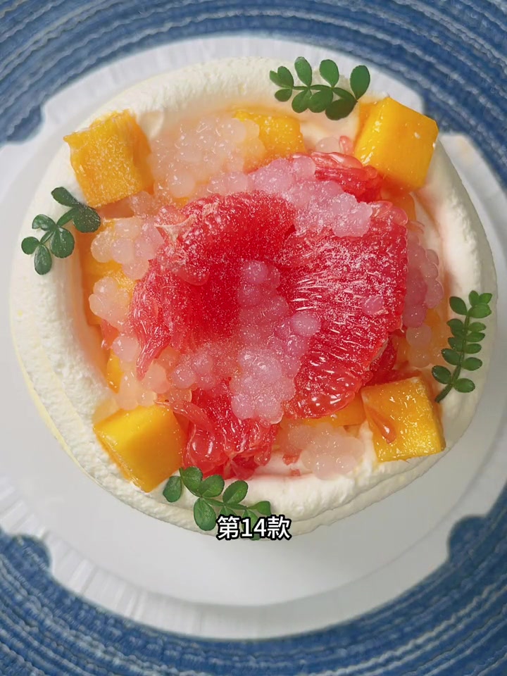 100款四寸小蛋糕：第十四款杨枝甘露来咯，很夏天哇