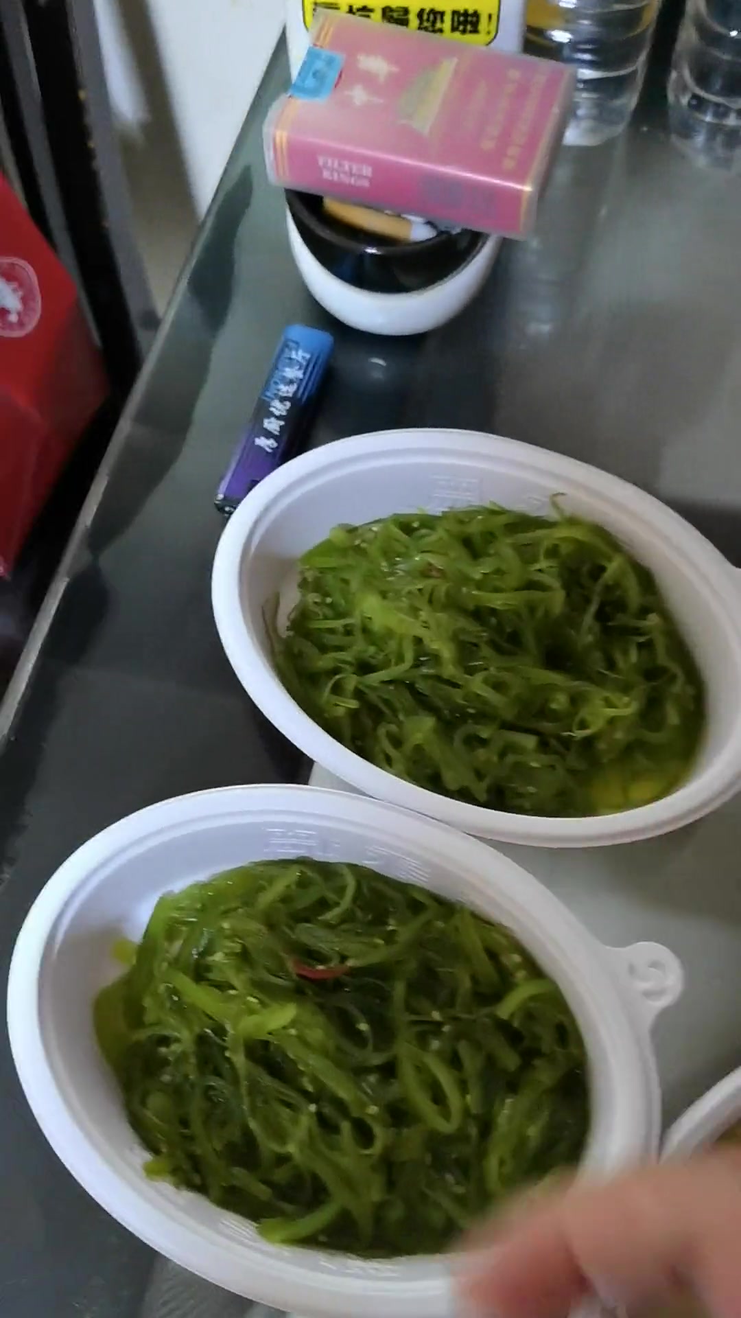 外卖到!今晚简单吃,清代菜加南瓜饮,超满足!