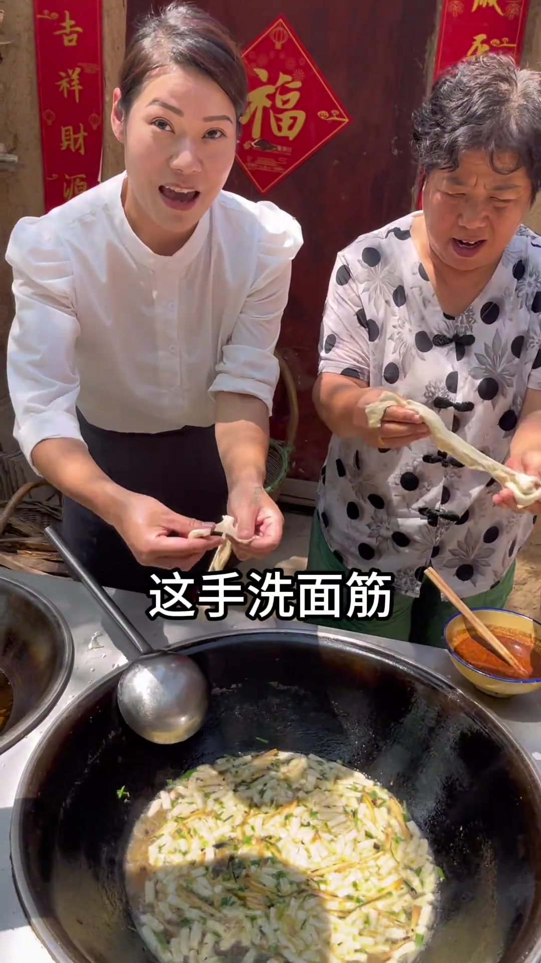 地道河南味胡辣汤油条水煎包，多久没尝家乡味了？