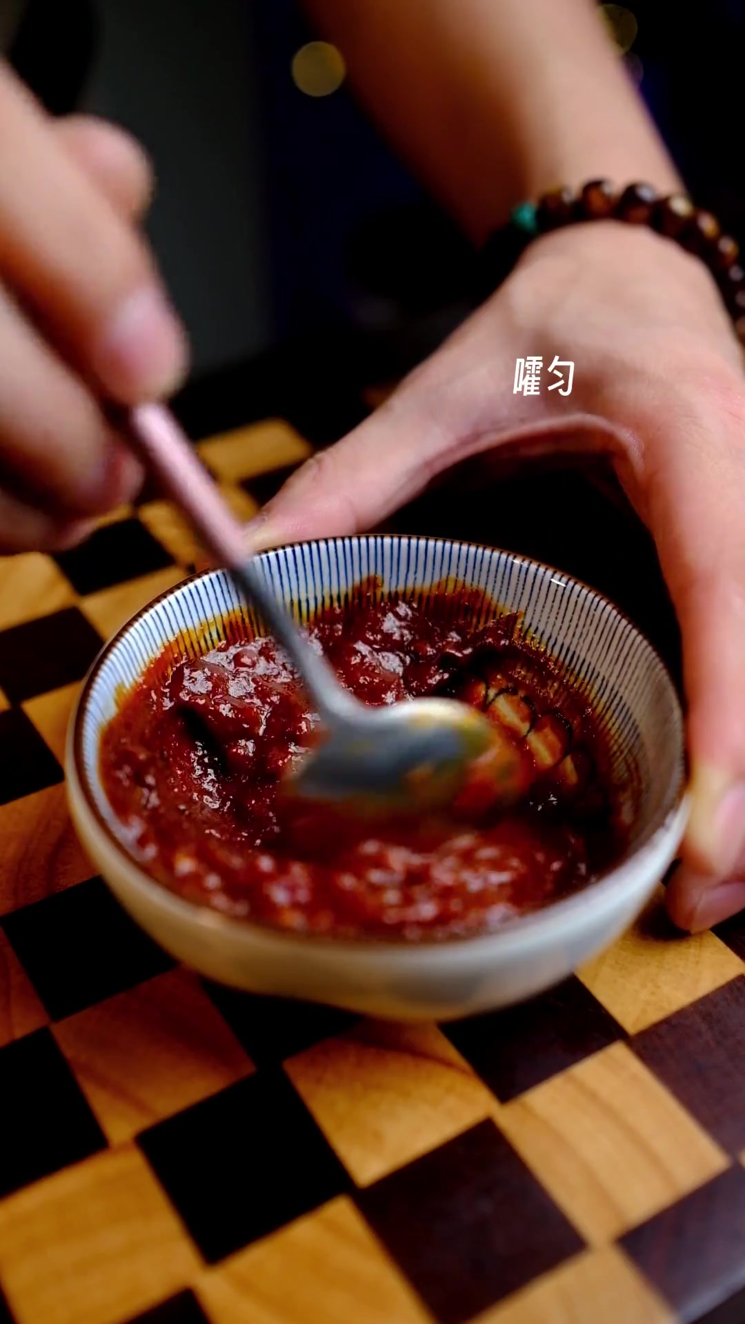 在家就能摊煎饼果子，味道不输外面！我摊得厚，你们摊薄点