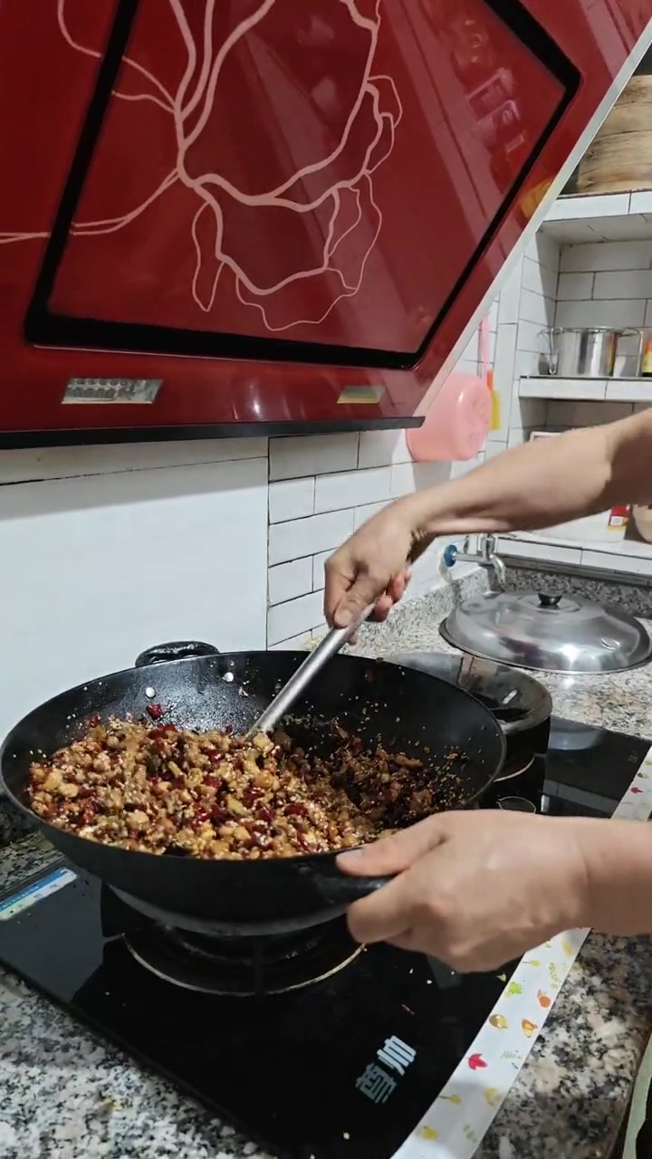 要吃冷吃兔的快来呀……