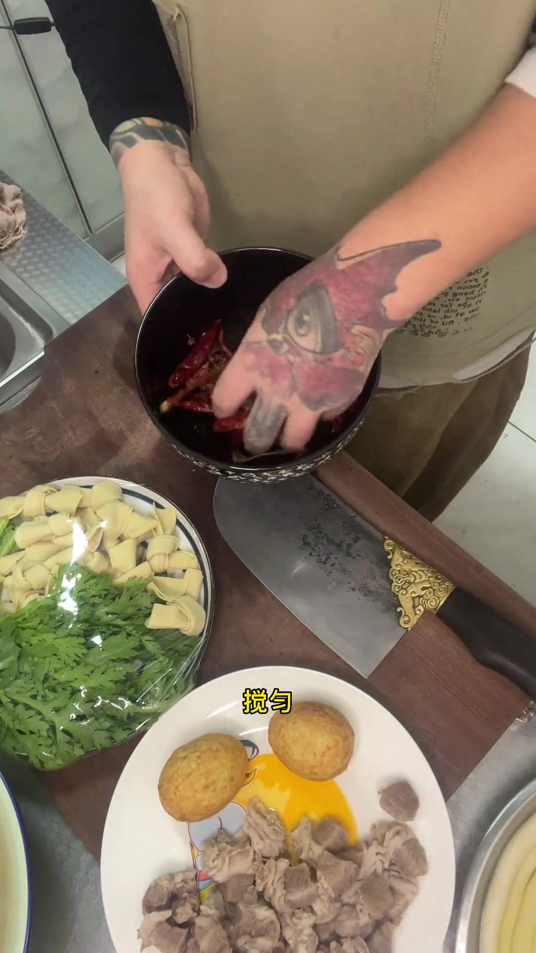 陕西特色手工面，一碗精致的牛肉面，有面有肉有菜