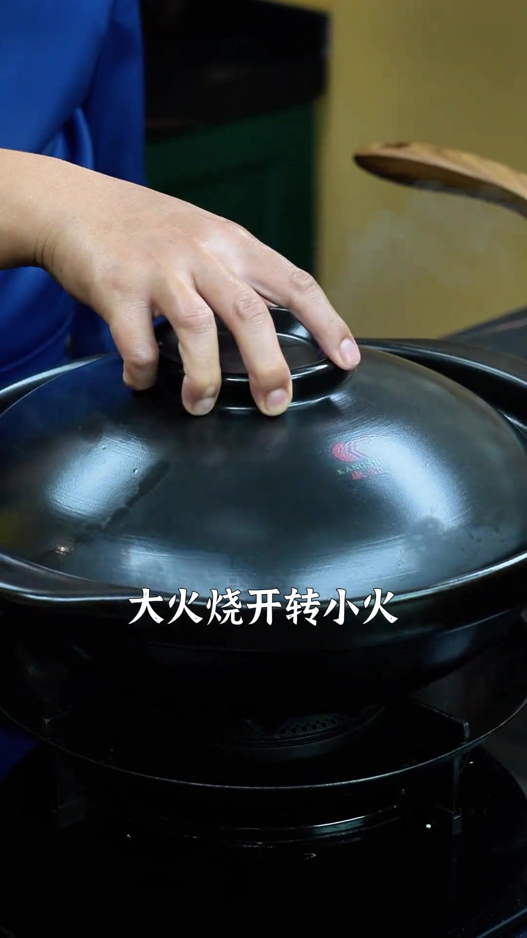 一次能炫三大碗的咸蛋黄鲜虾粥，暖胃又好喝，直接做到心坎里，不好吃算我输！