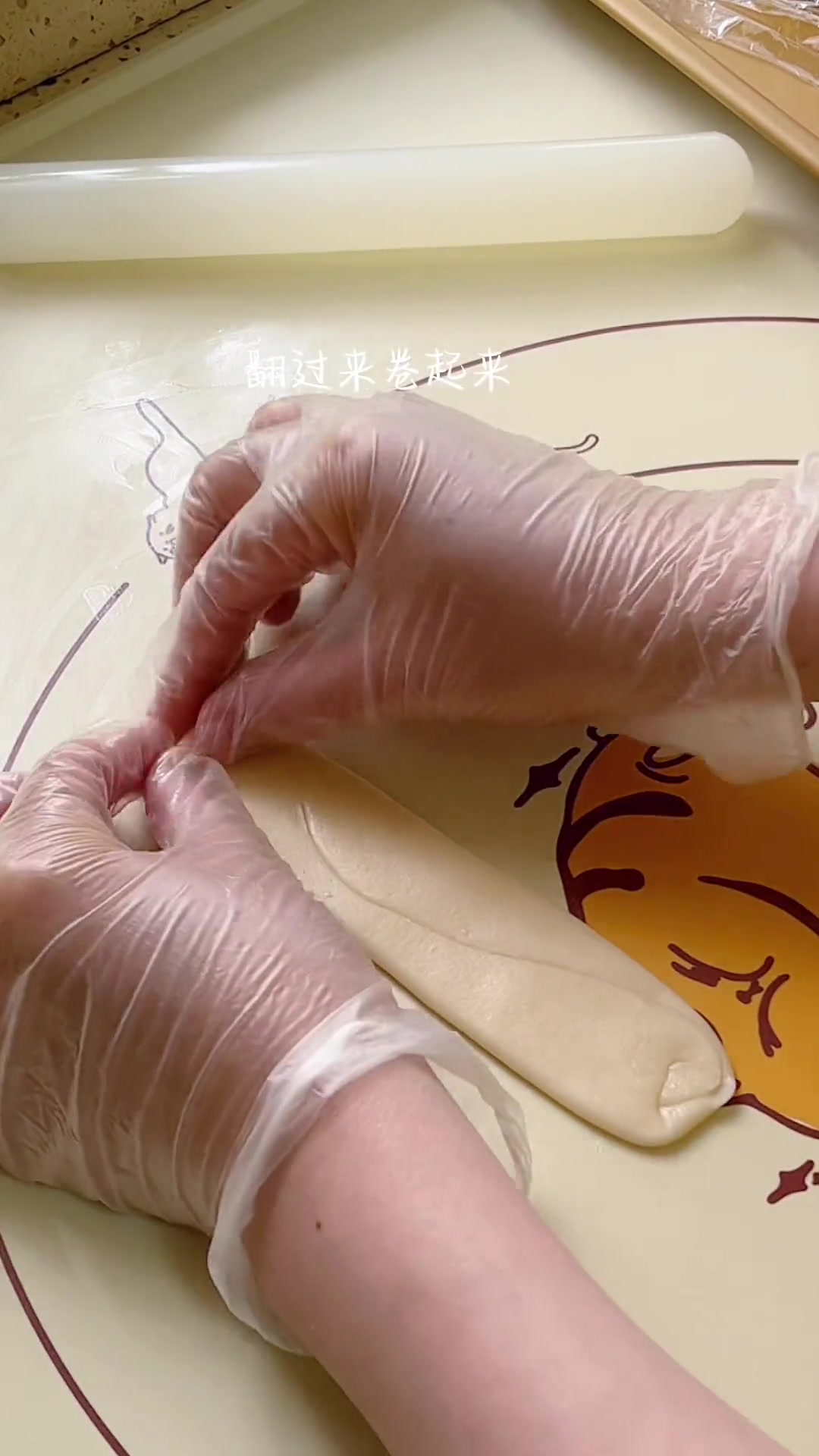 属于夏季的美食一定少不了绿豆饼