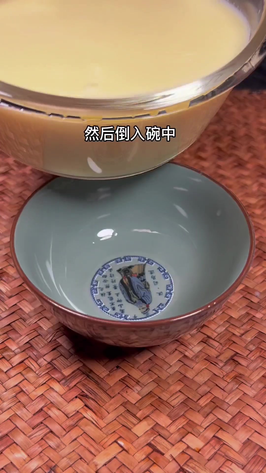 牛奶炖鸡蛋简单做法,口感滑嫩不踩雷!