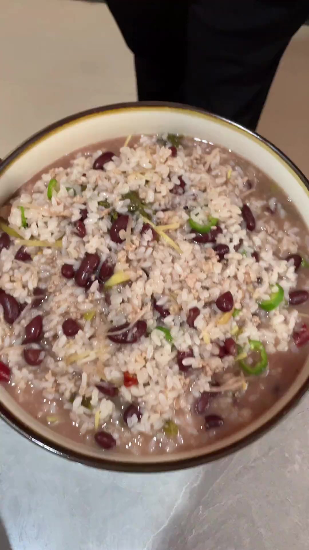 食欲不振怎么办？红豆酸汤煮米饭