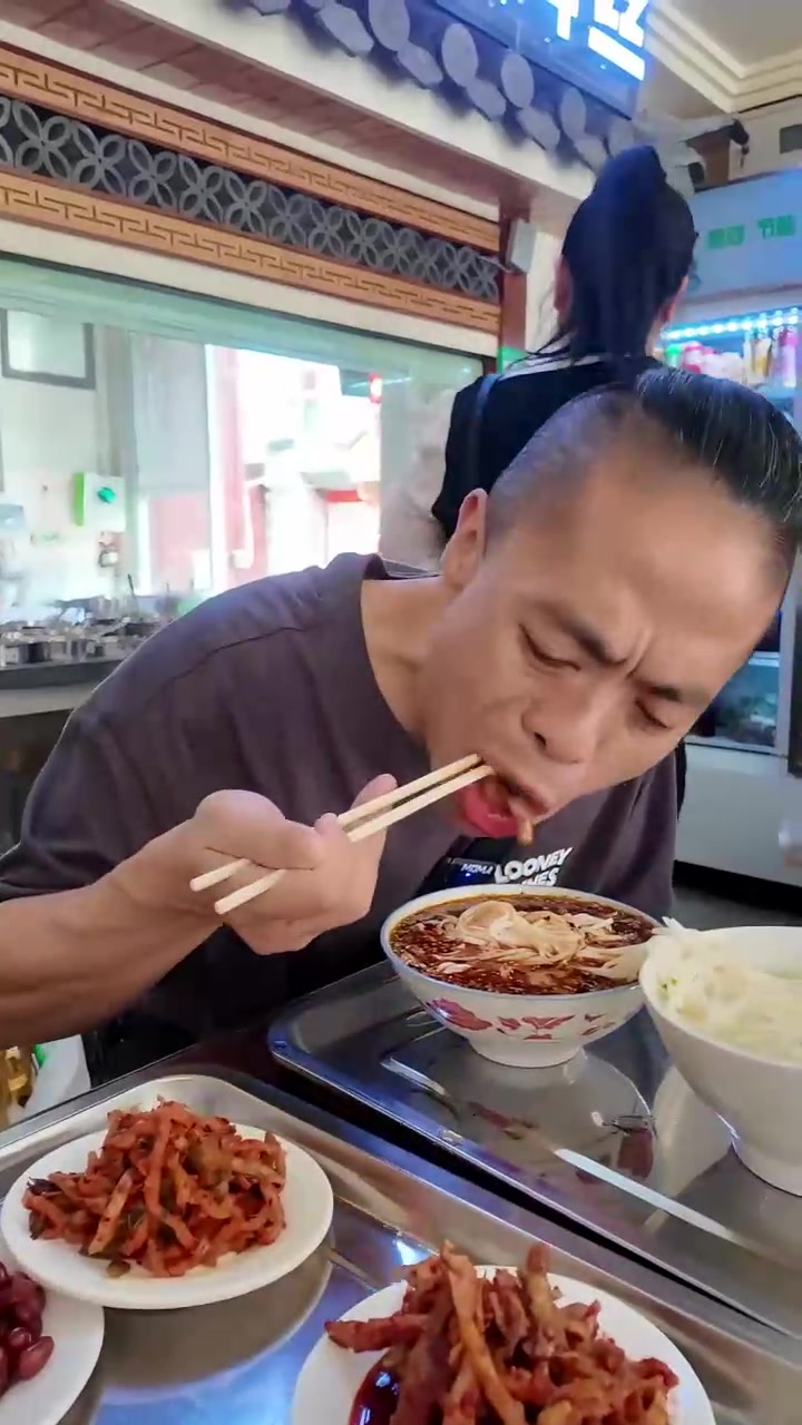 深度探寻,走进古韵巍山!