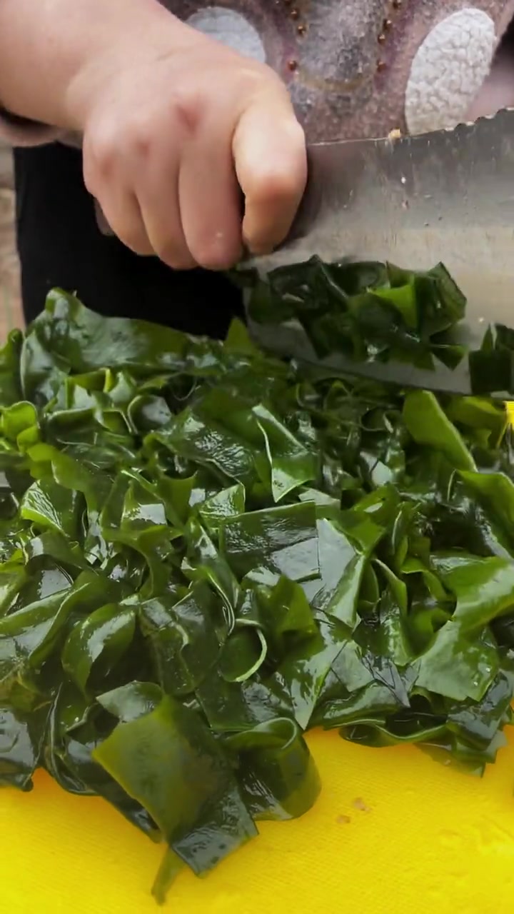 婆婆超爱!海带油脂渣大包子,赶紧做起来