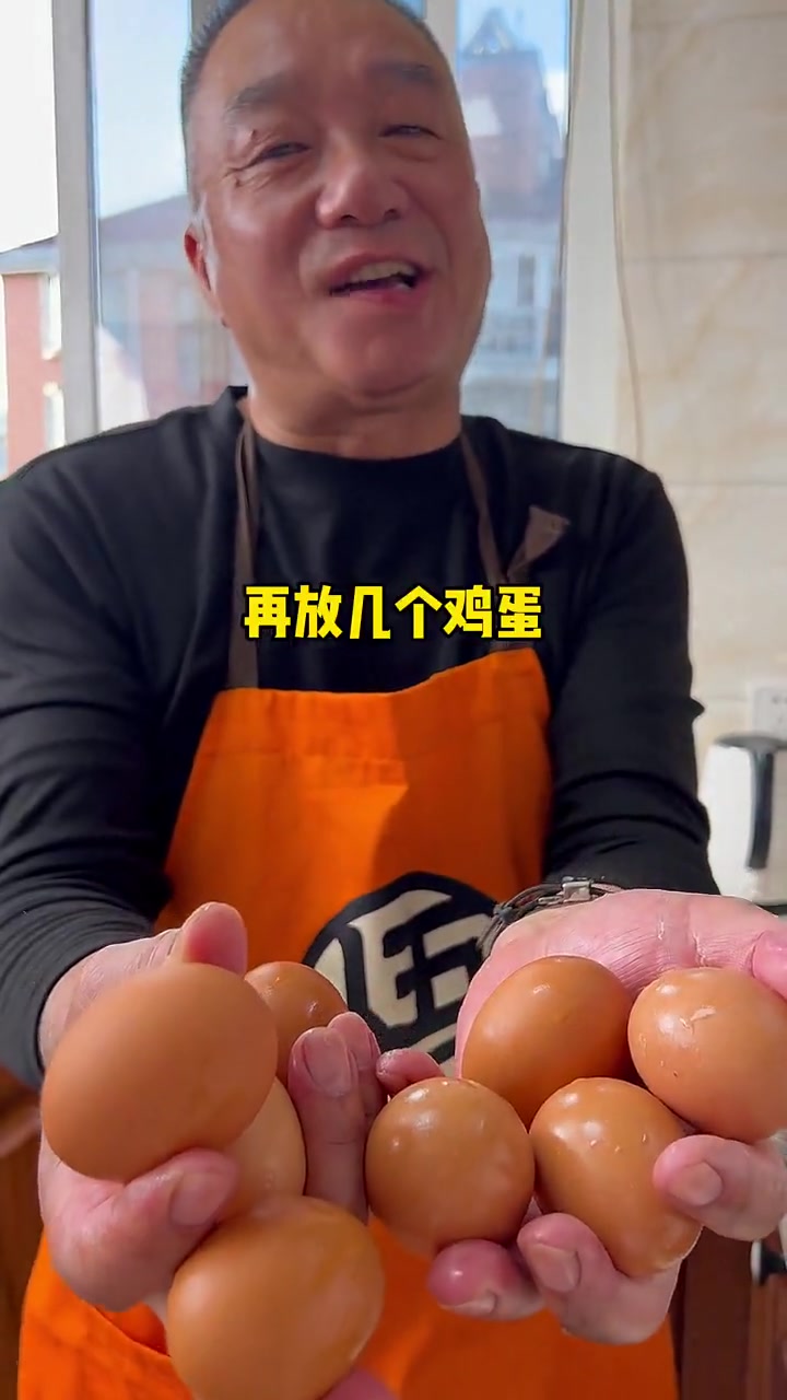 贴秋膘炖驴排,肉质细腻酱料香,比牛肉还好吃!