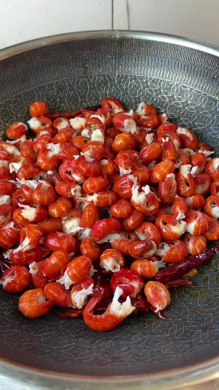 简单好吃的虾尾做法，学会了再也不担心做不好啦！