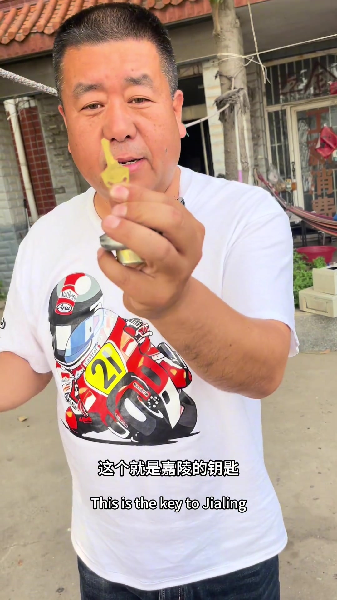一代人的回忆，还记得那个嘉陵红公鸡吗，80年代的摩托车