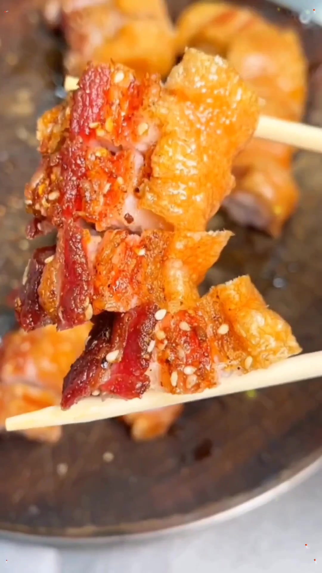 上方学习脆皮五花肉教程,制作比例精准到克