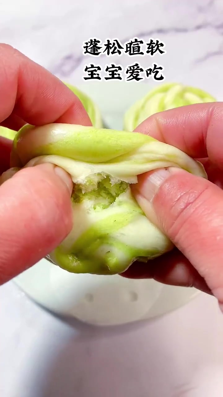 宝宝不爱吃蔬菜?这样做蓬松暄软,宝宝怎会拒绝