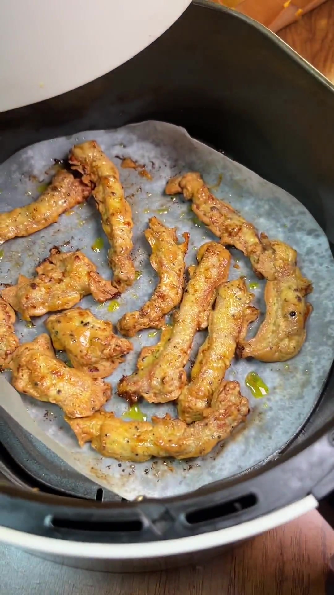 没想到空气炸锅少油版小酥肉这么好吃,解馋还能瘦,你们快试试!