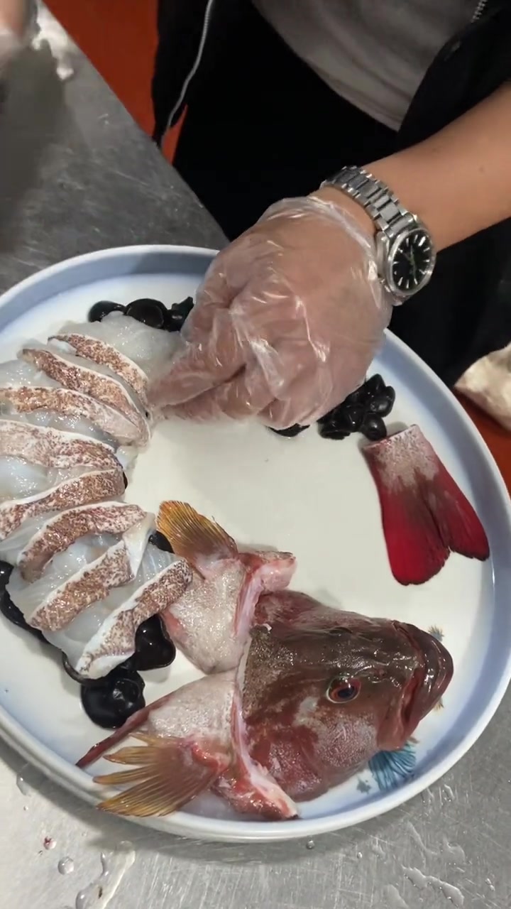 清蒸东青斑鱼,开吃