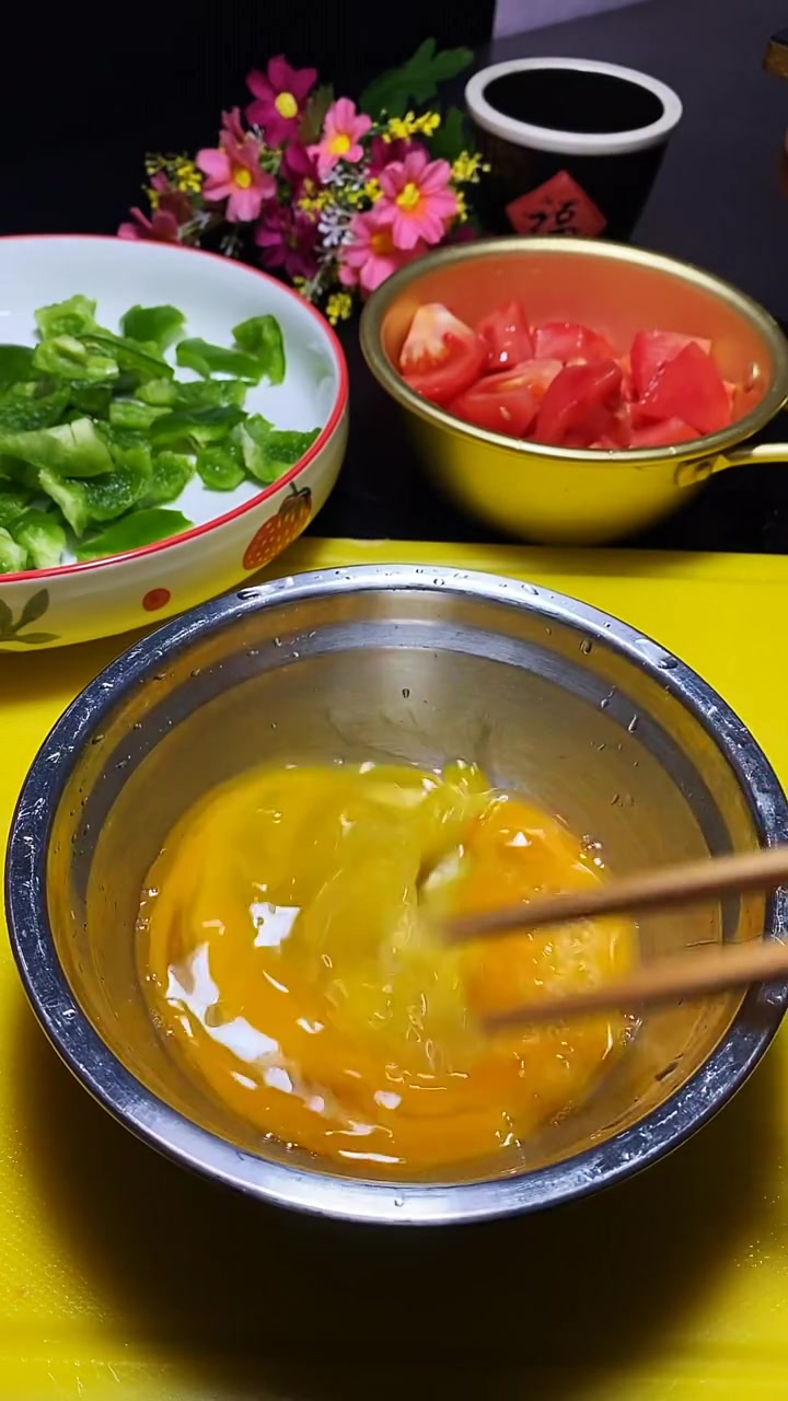 西红柿鸡蛋炒面片这样做太好吃了