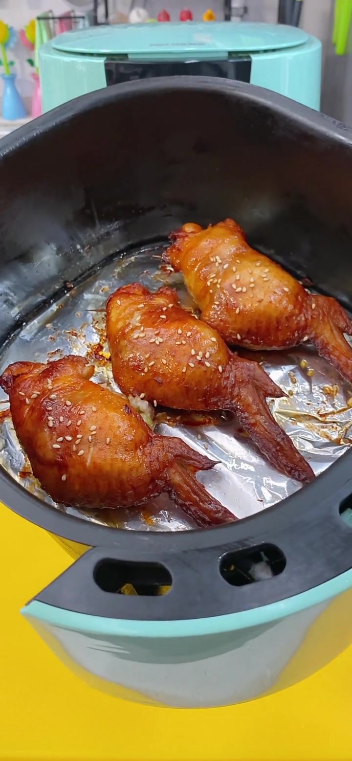 空气炸锅鸡翅包饭教程外皮焦香肉质嫩超香