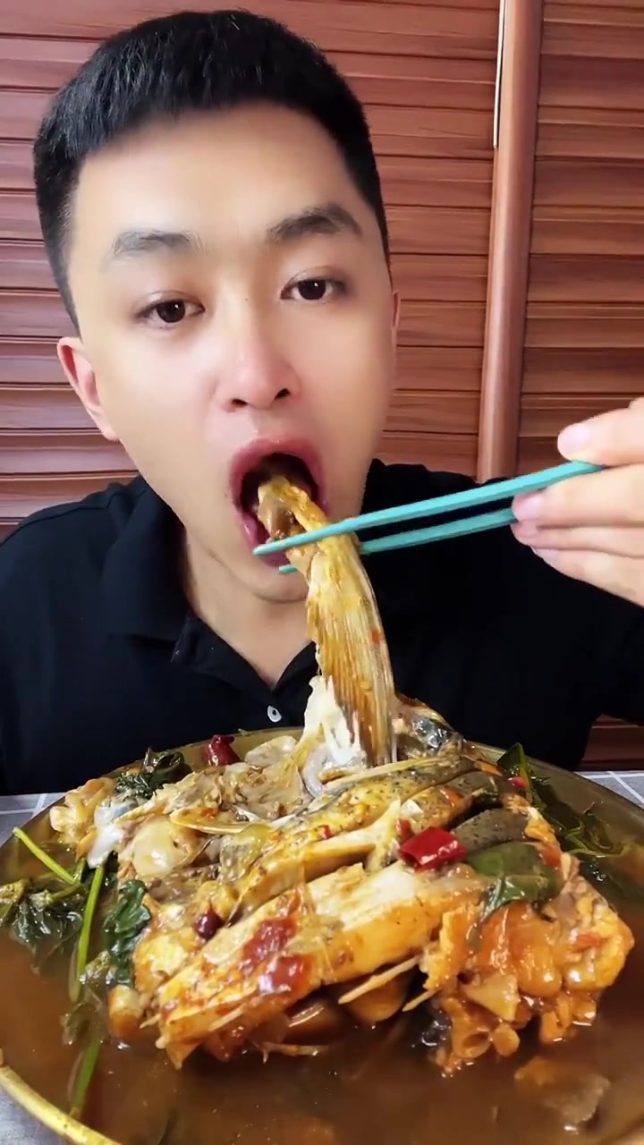 红烧胖头鱼头!香!