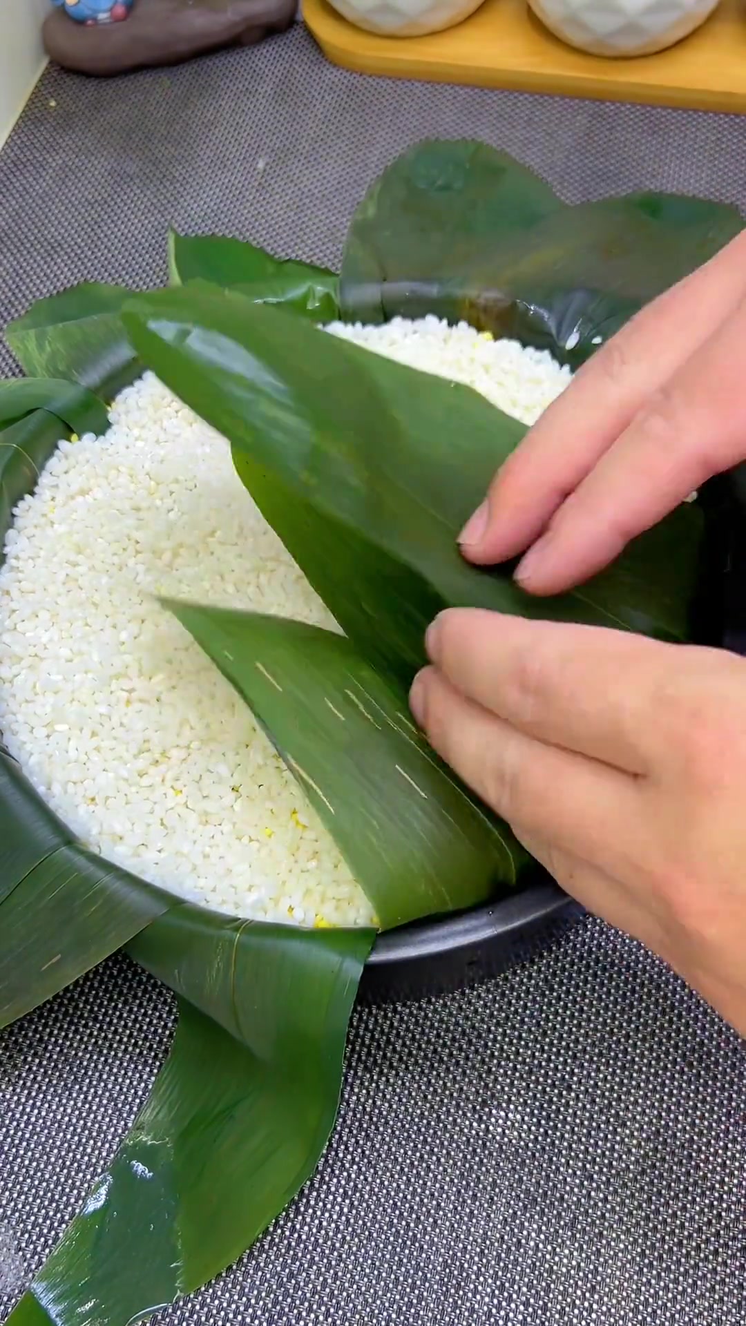 这个红枣糯米切糕太好吃，软糯香甜，越嚼越香，大人孩子都爱吃