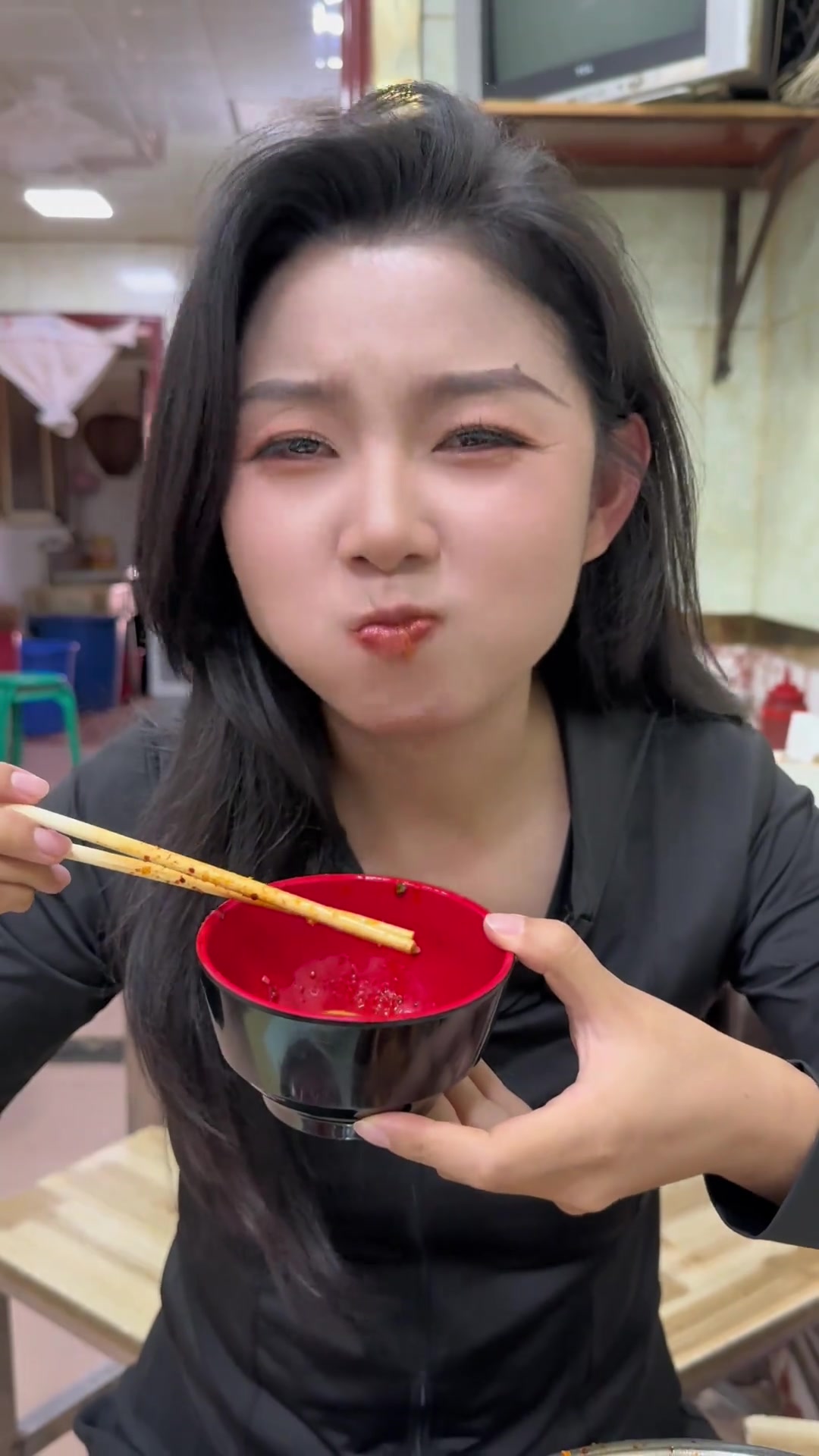 没有营销，没有装修，这家不起眼的麻辣烫，却是我心中的第一名