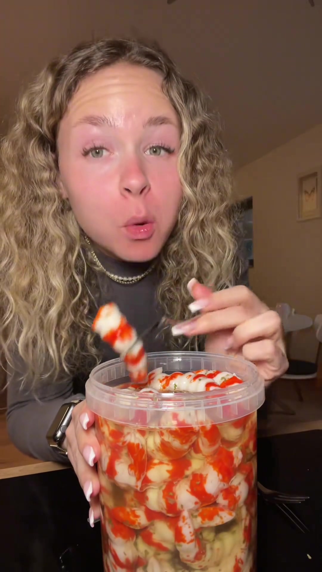 吃货日常,一公斤德国仿蟹肉,美食分享与体验