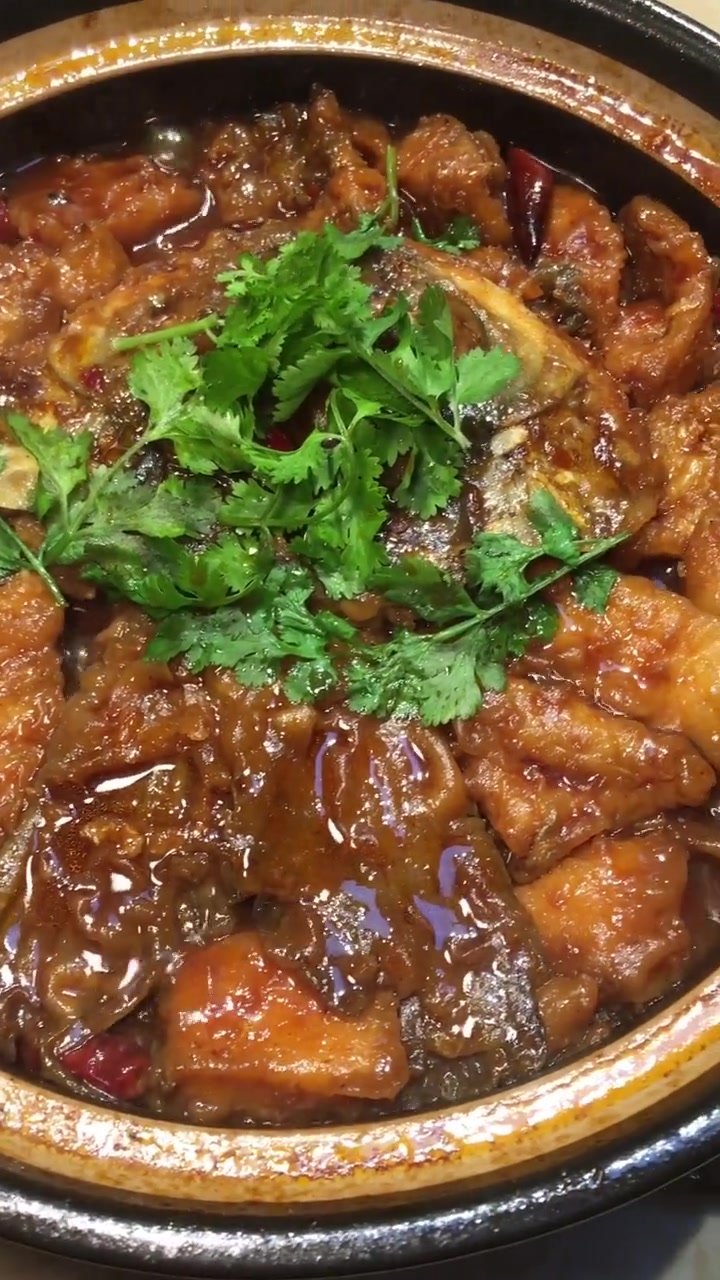 砂锅鱼煲，草鱼这样做真好吃，比饭店还要好吃的做法