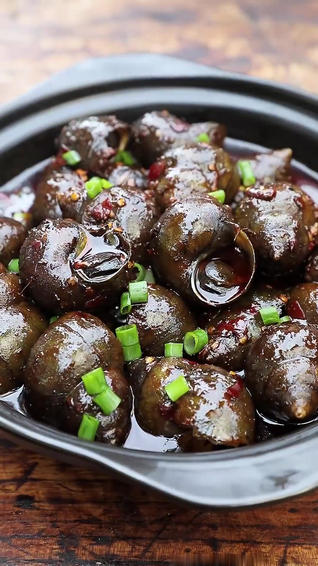 老王怒了：小虾米海带算海鲜能忍，田螺也算？