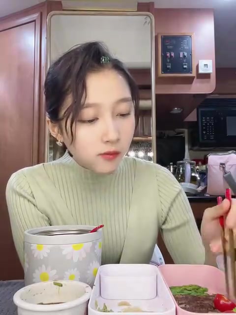 关晓彤｜快乐午餐