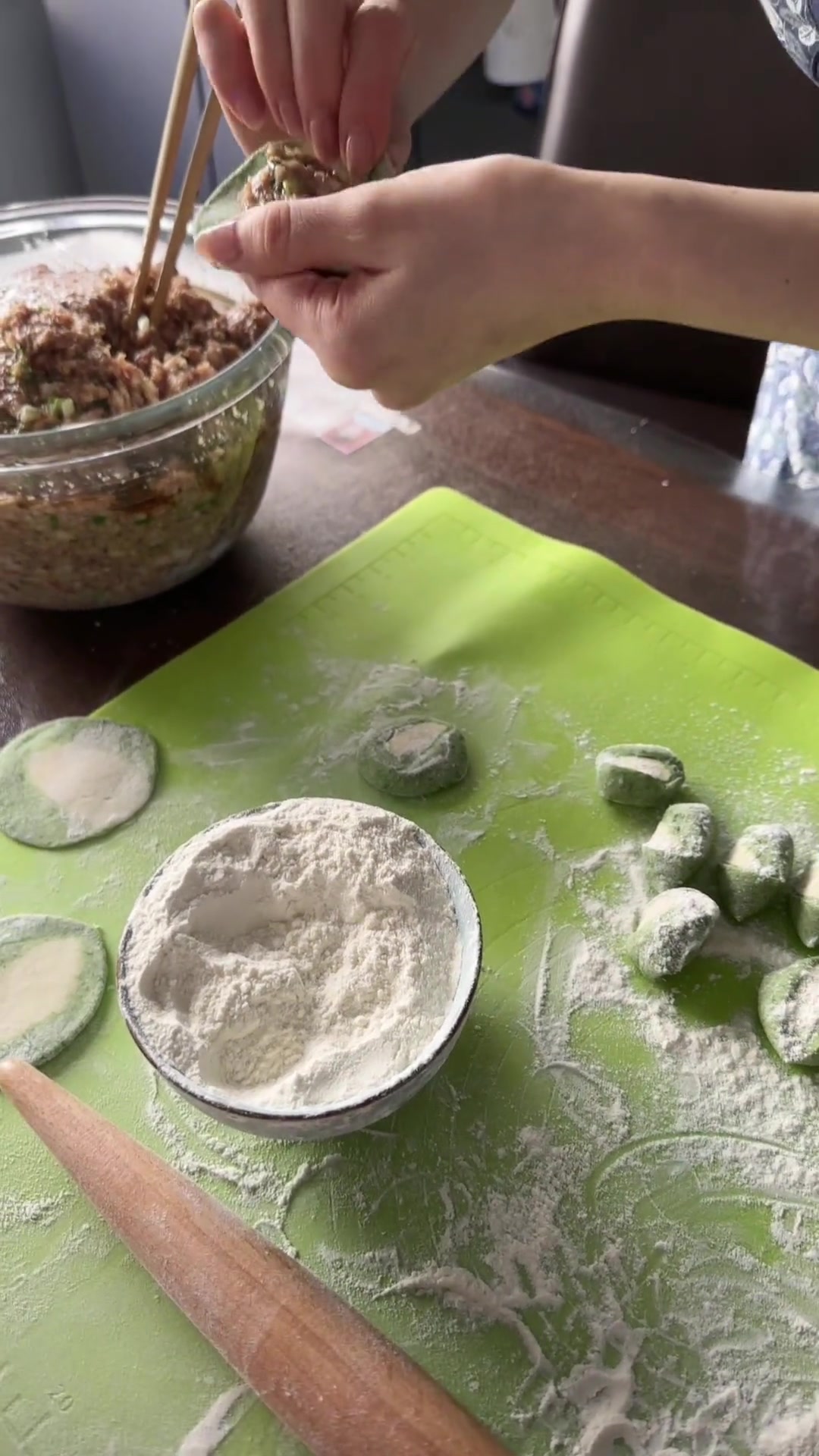 香菇肉馅饺子香太好吃啦