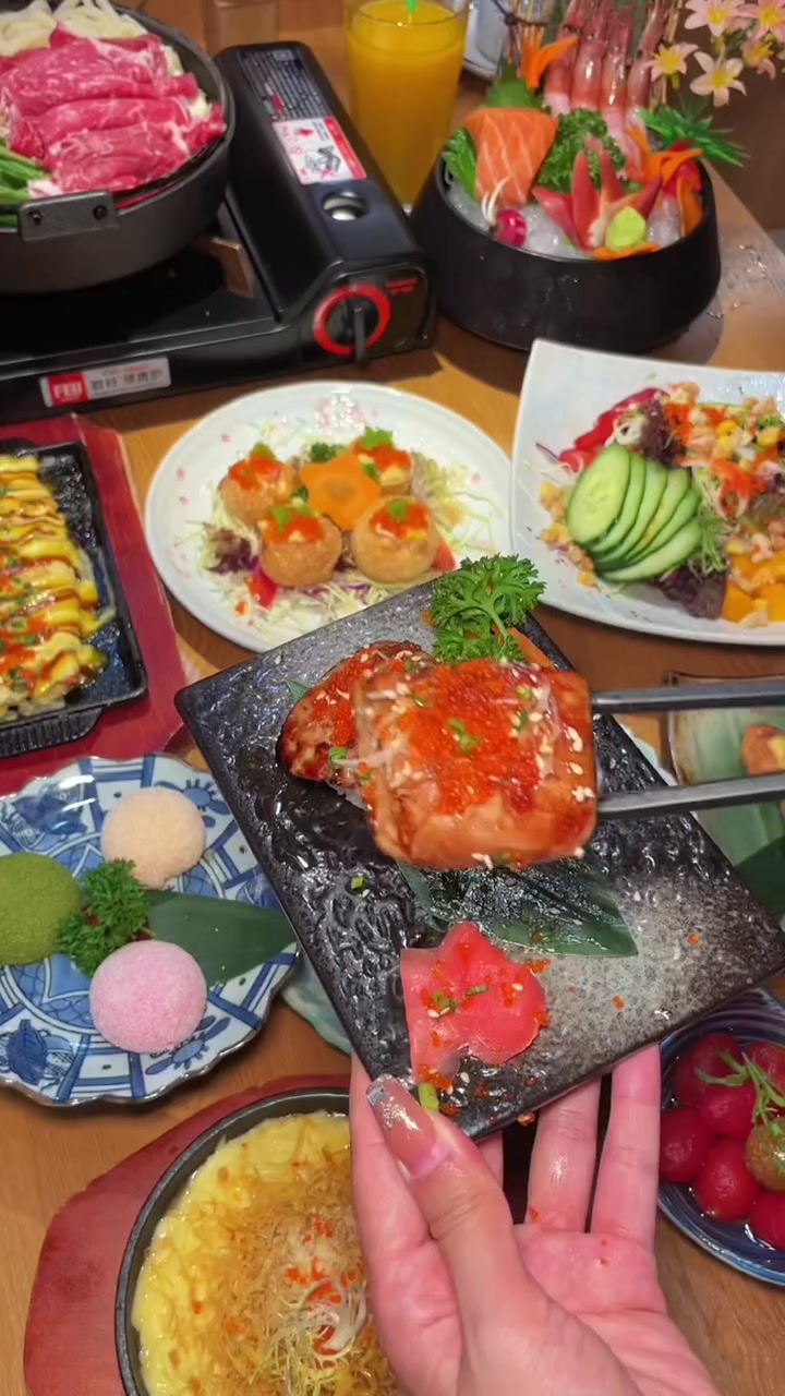 土豆泥温泉蛋拉丝芝士焗年糕海鲜玉子烧,喜欢日式小食的冲