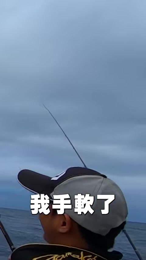 超肥美的黄鸡煮成鲜鱼汤~