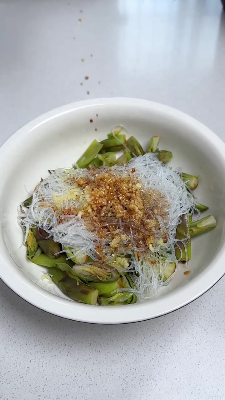 今日菜系凉拌乌龙头,如果你家有海参,这是最简单的做法