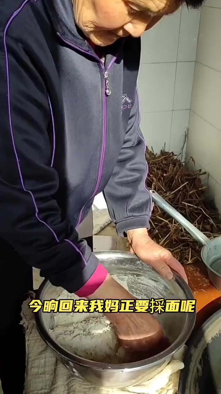 多久没吃妈妈手擀面？山珍海味也比不过