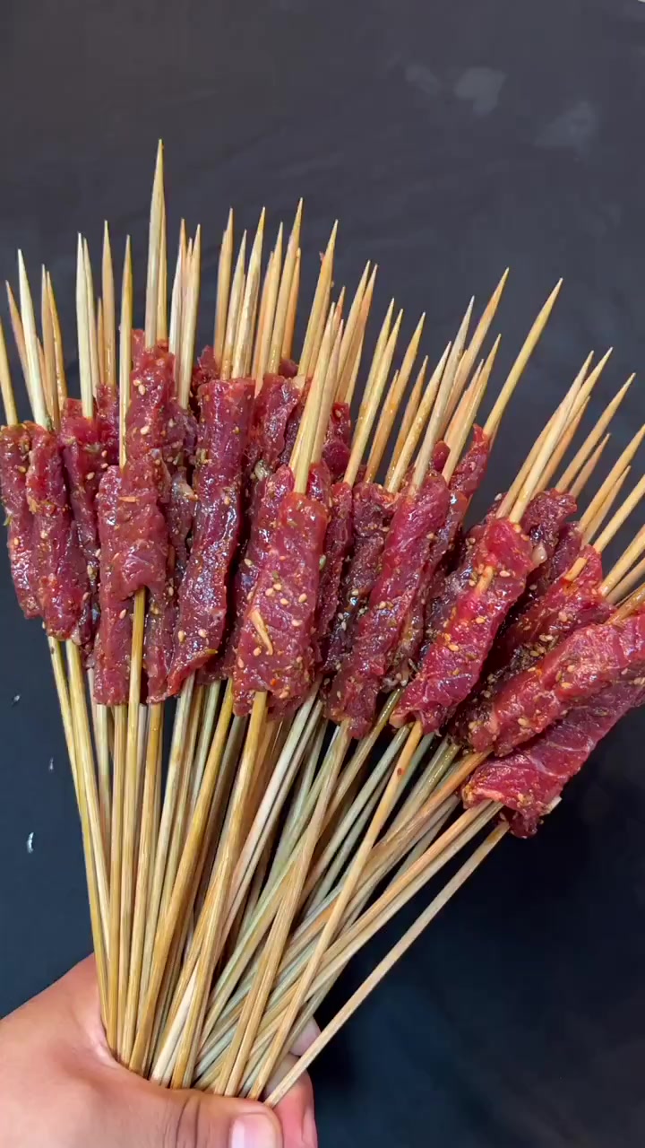 超香风干牛肉串教程越嚼越香快来学