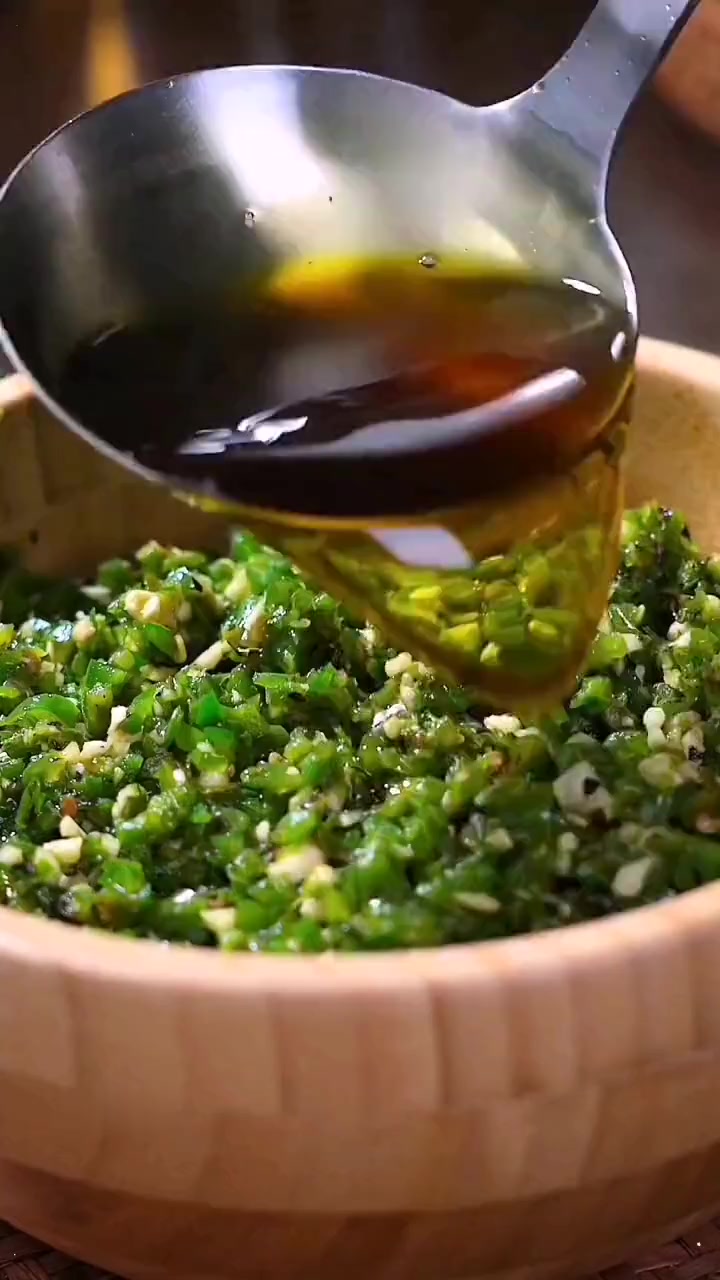 清香麻辣的川味烧椒酱，拌饭，下馒头，做调料都好吃