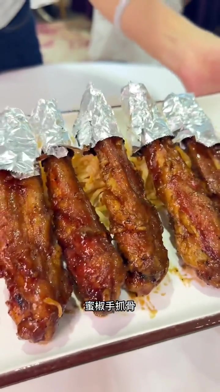 高端粤菜又能摆酒席的酒家～