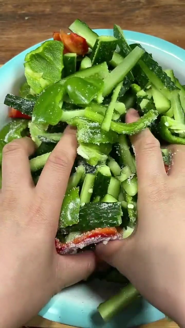 超好吃家常腌黄瓜咸菜做法大揭秘快来学