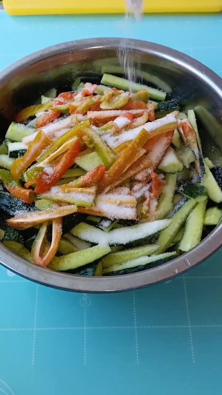 清脆爽口黄瓜咸菜做法现腌现吃超下饭