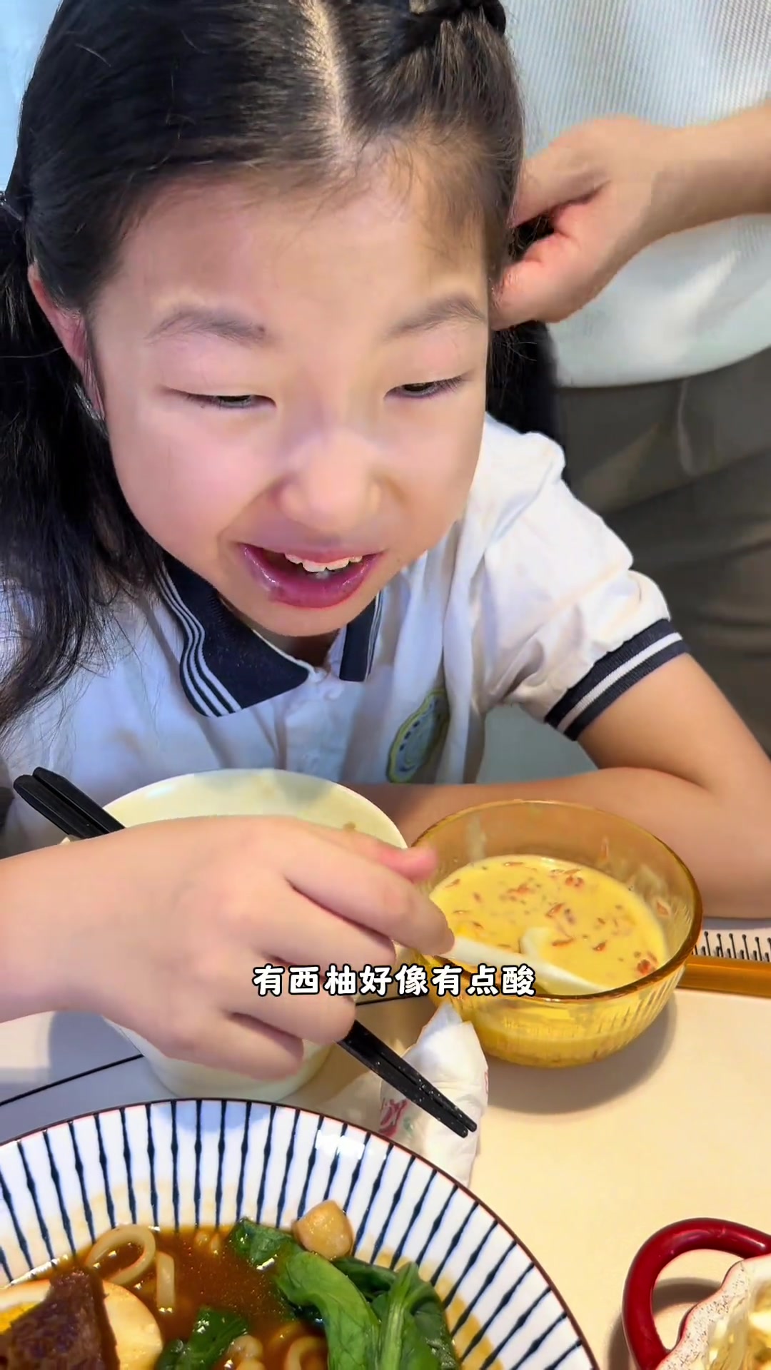 早餐吃啥?爆浆蛋糕、杨枝甘露猪脚面、麻辣小龙虾