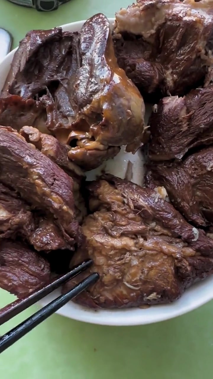 超香酱肉教程!电饭锅就能搞定,软烂入味超好吃!