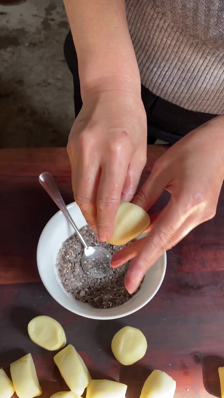 馋哭!山西脆皮油糕做法大揭秘,赶紧来学