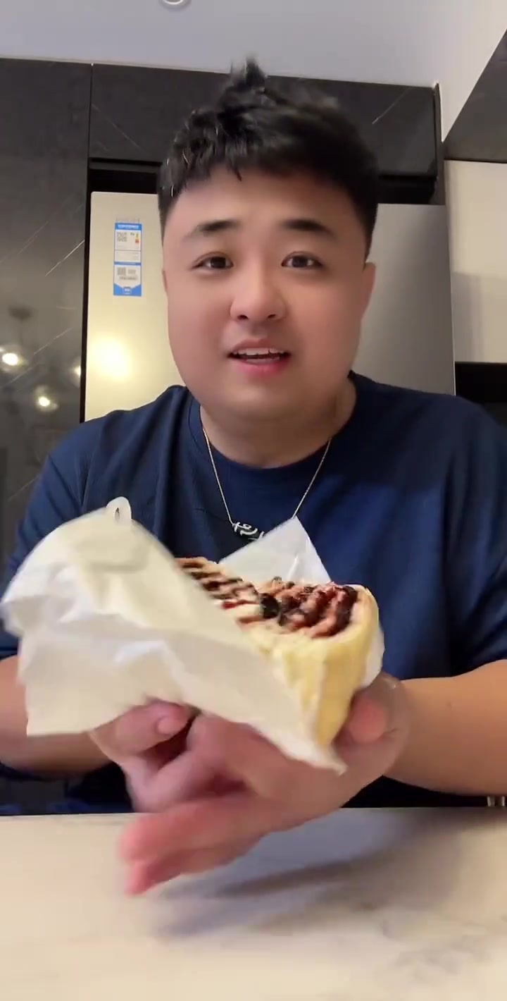 超好吃果酱蛋糕！蓝莓芒果草莓口味